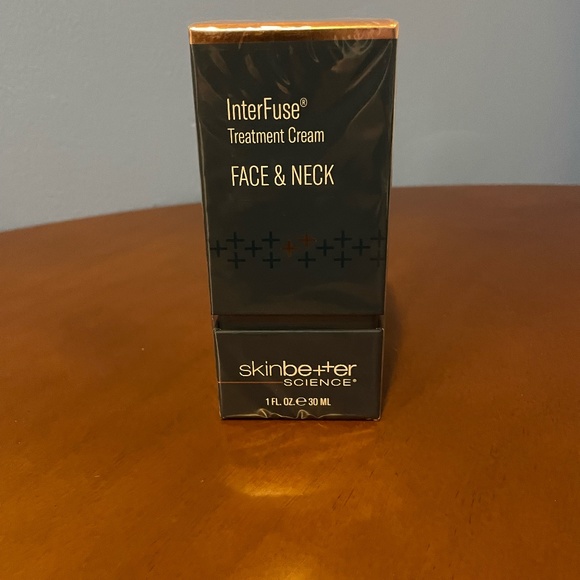 Skinbetter Other - Skinbetter InterFuse Treatment Cream Face & Neck 30ml